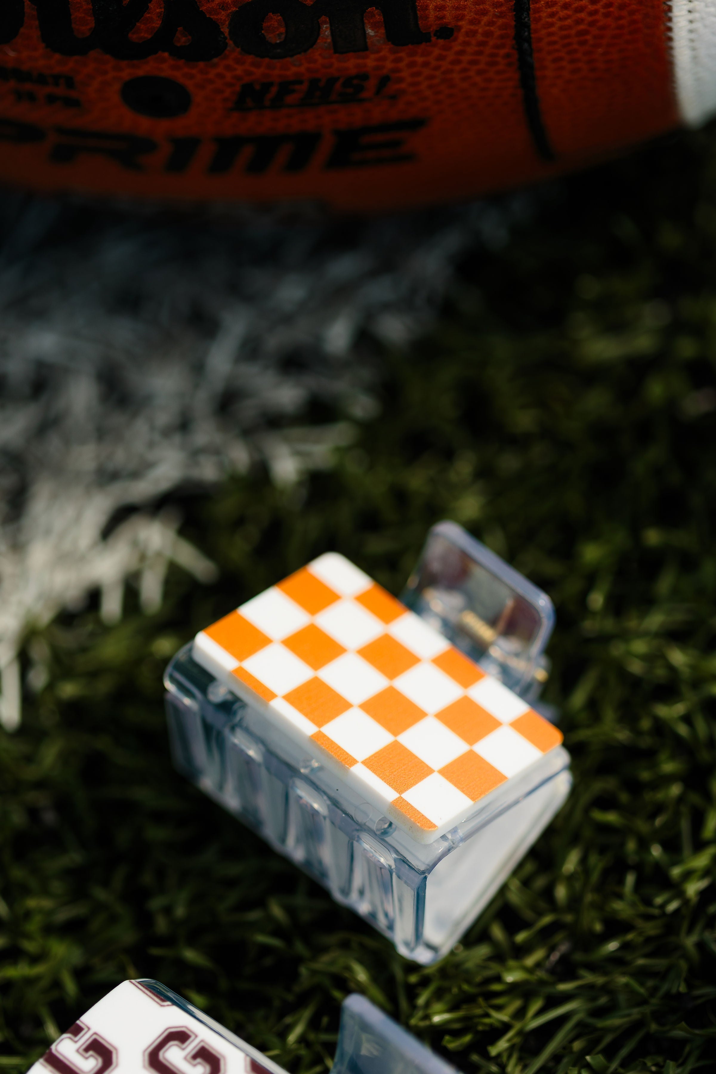 Game Day Checkered Clip