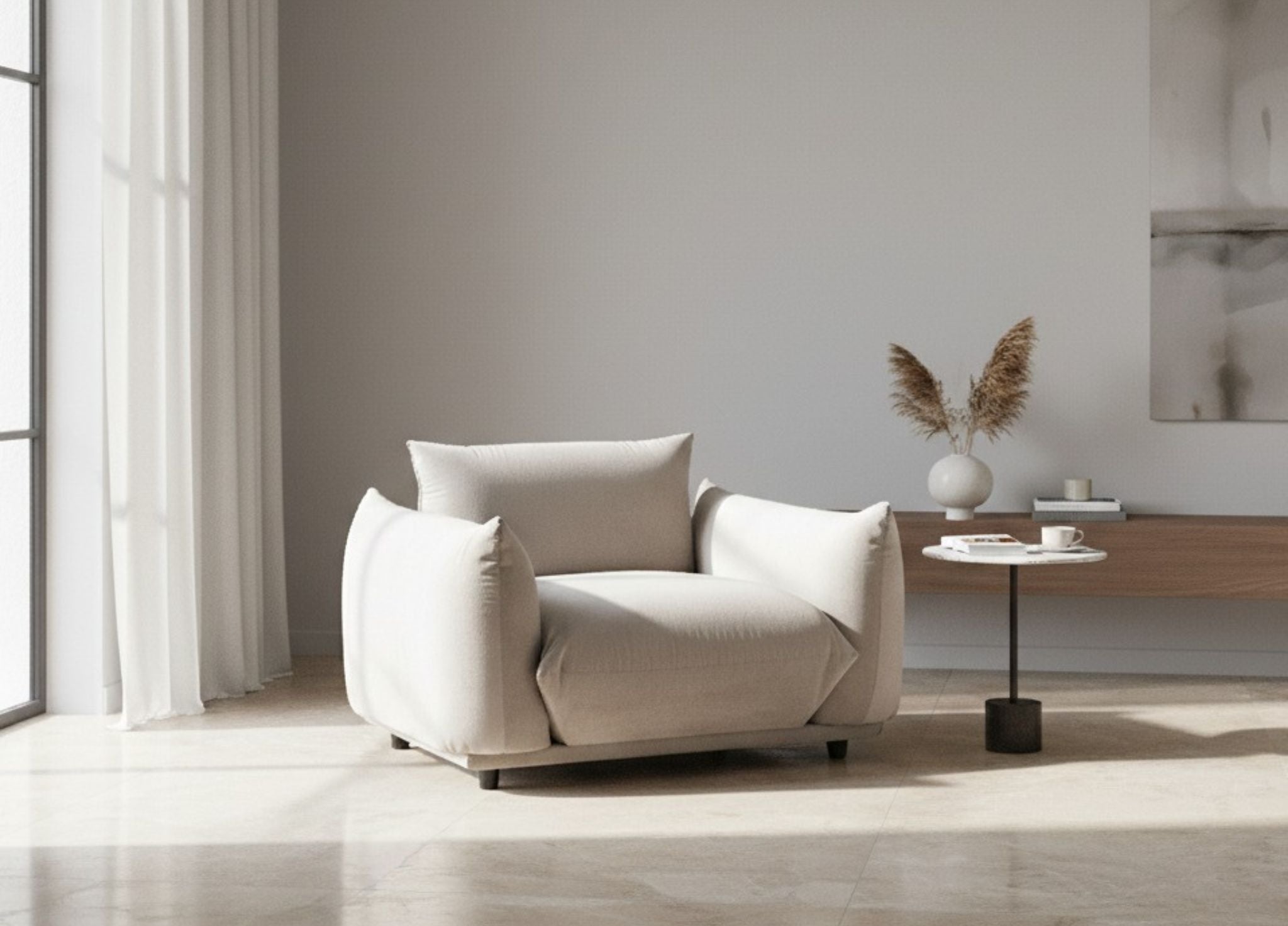 Solea Armchair