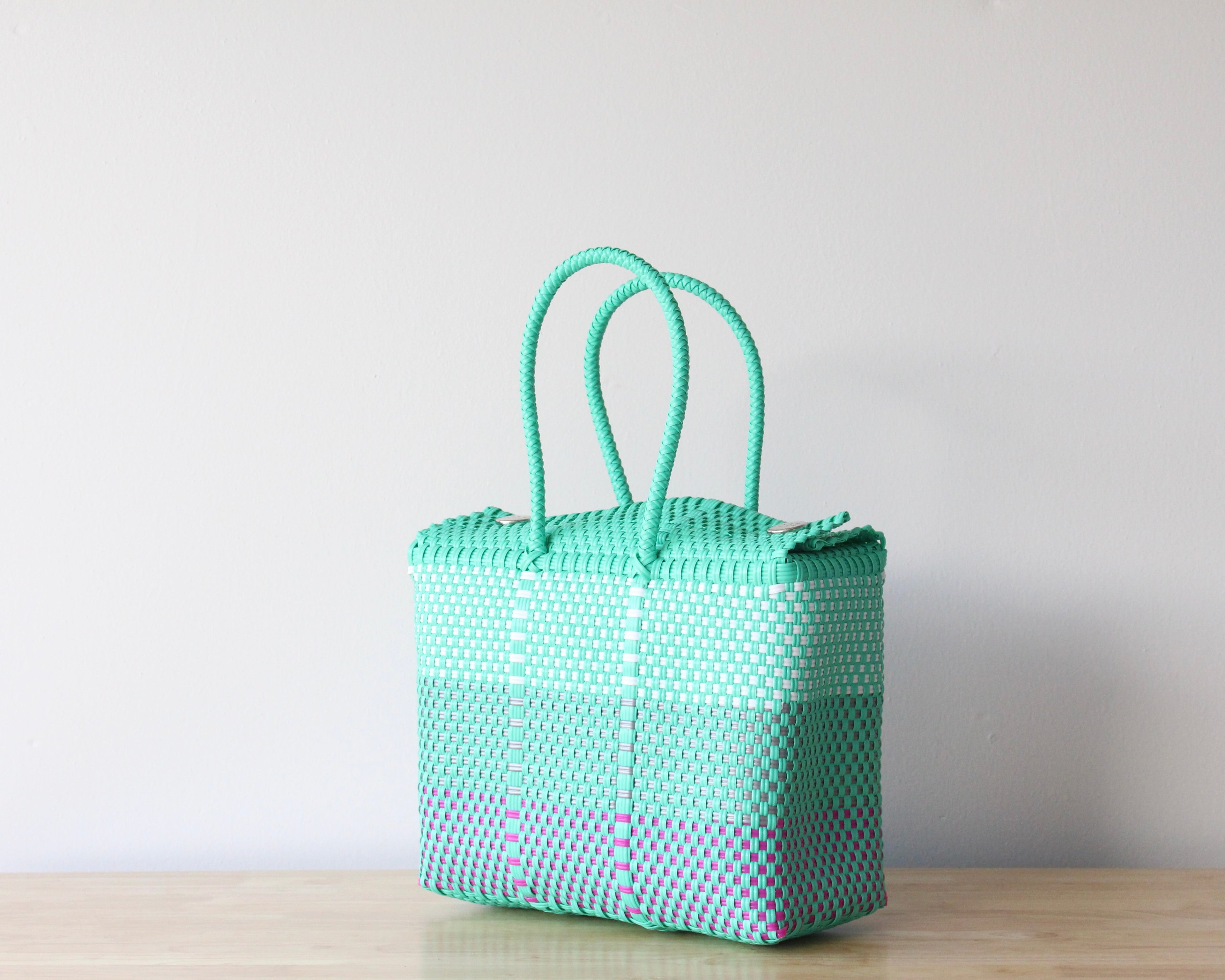 Medium Handwoven Handbag – Aqua, White & Fuchsia