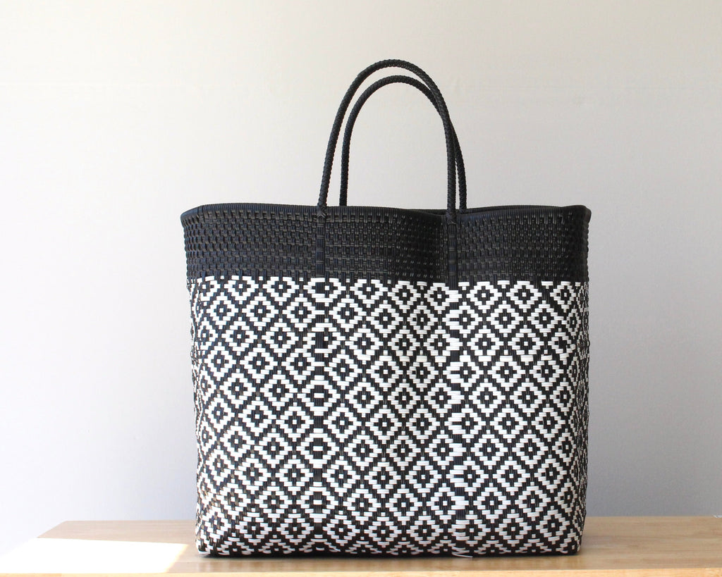Black & White GRANDE Tote