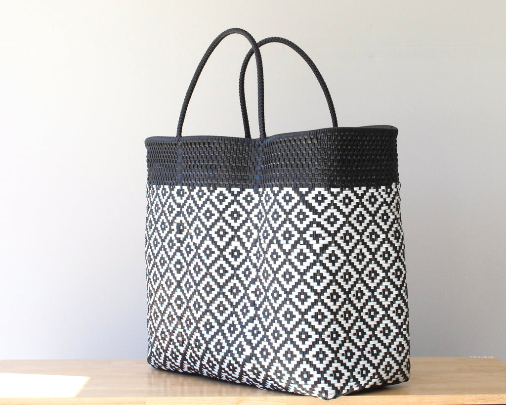 Black & White GRANDE Tote