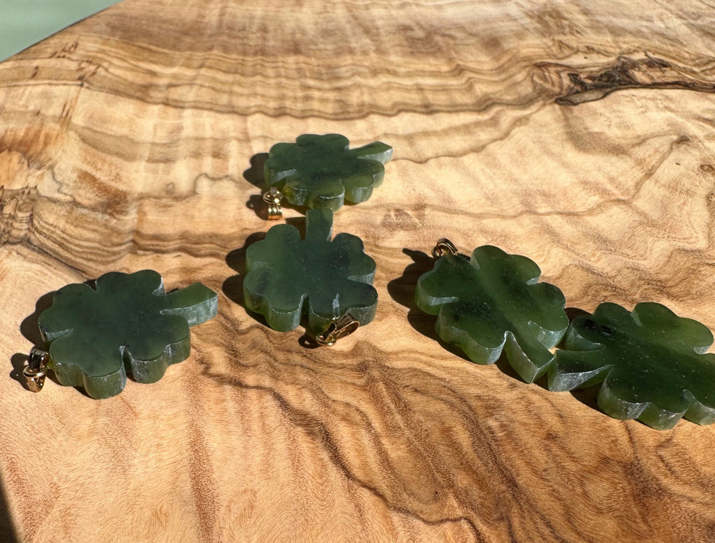 Vintage Jade 4 Leaf Clover - 25mm
