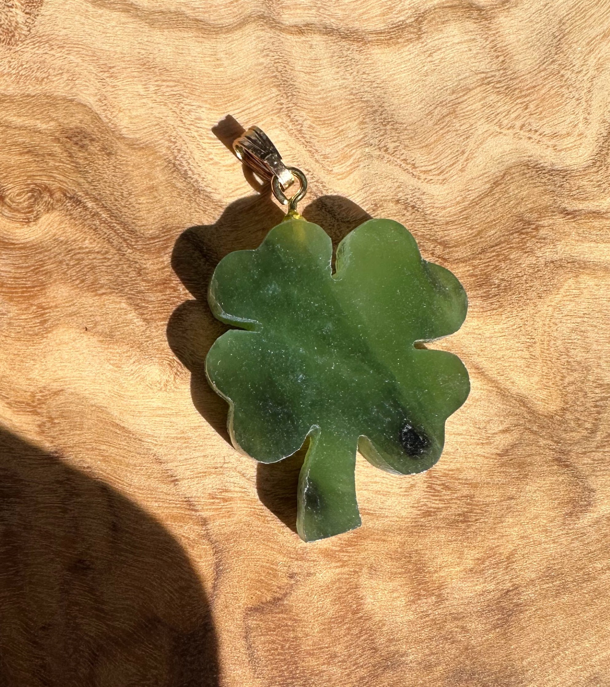 Vintage Jade 4 Leaf Clover - 25mm