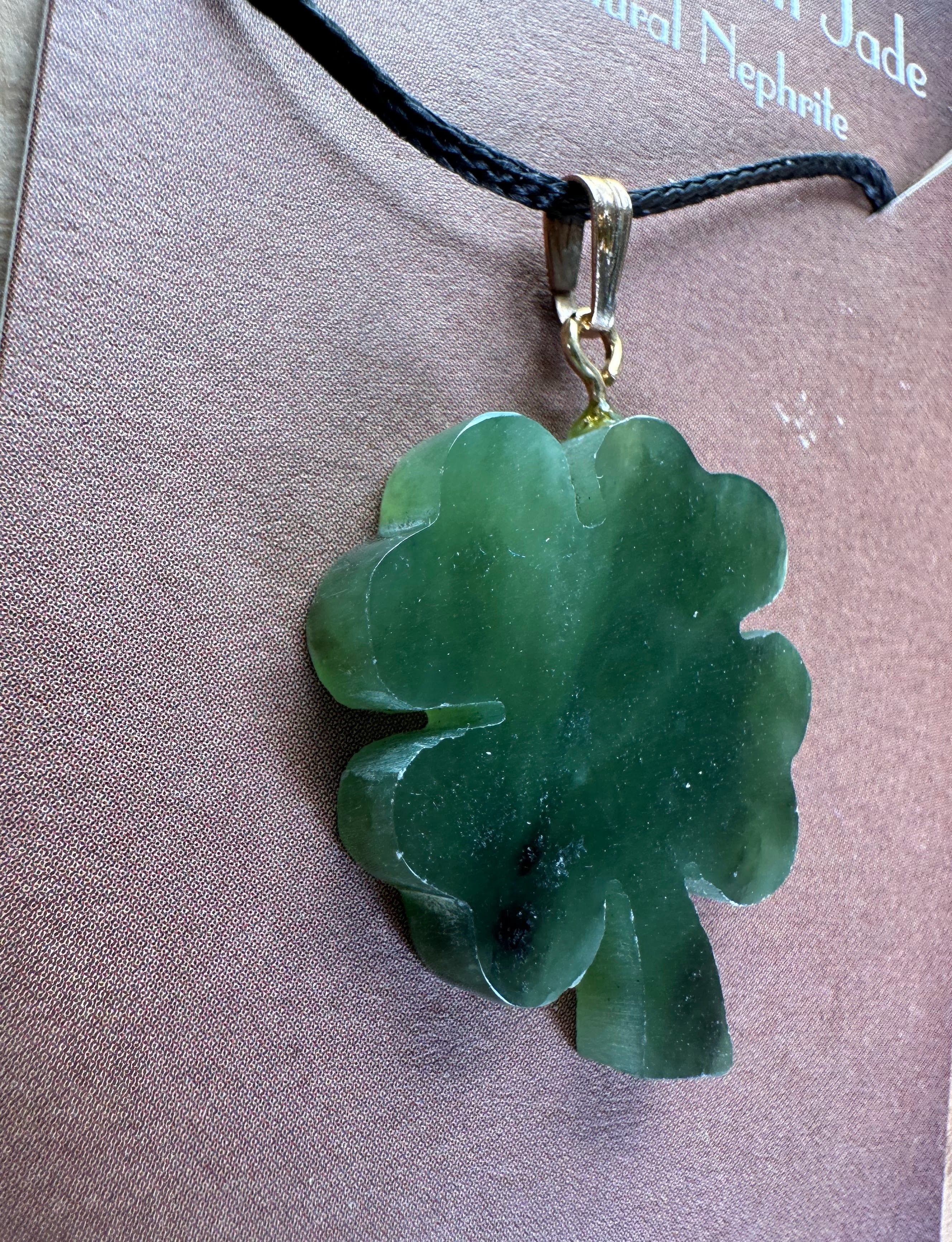 Vintage Jade 4 Leaf Clover - 25mm