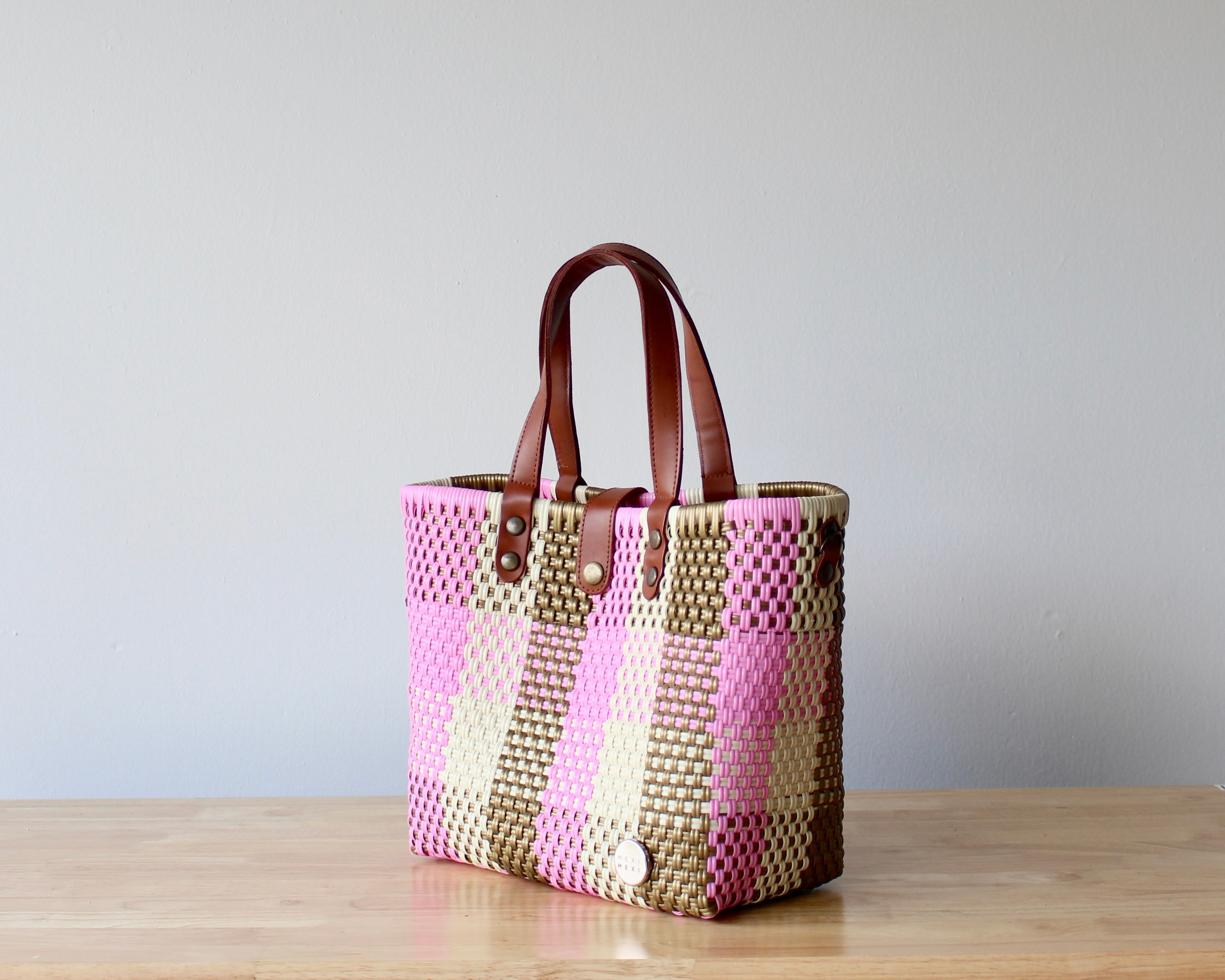 Vida Woven Purse – Pink Plaid with Gold