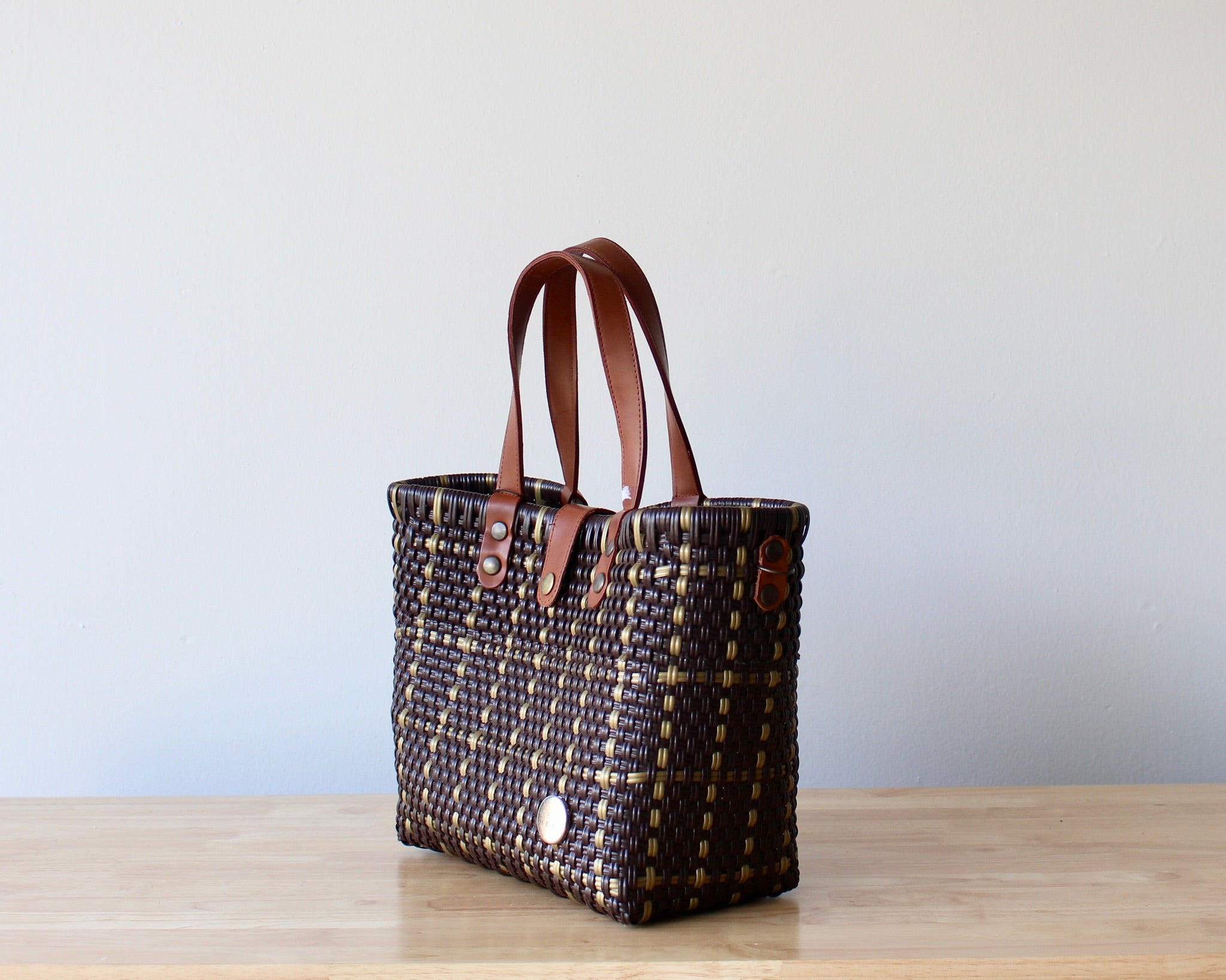 Vida Woven Purse – Brown Plaid with Gold