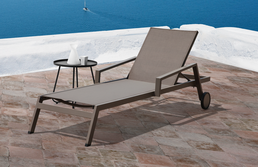 Talon Outdoor Side Table