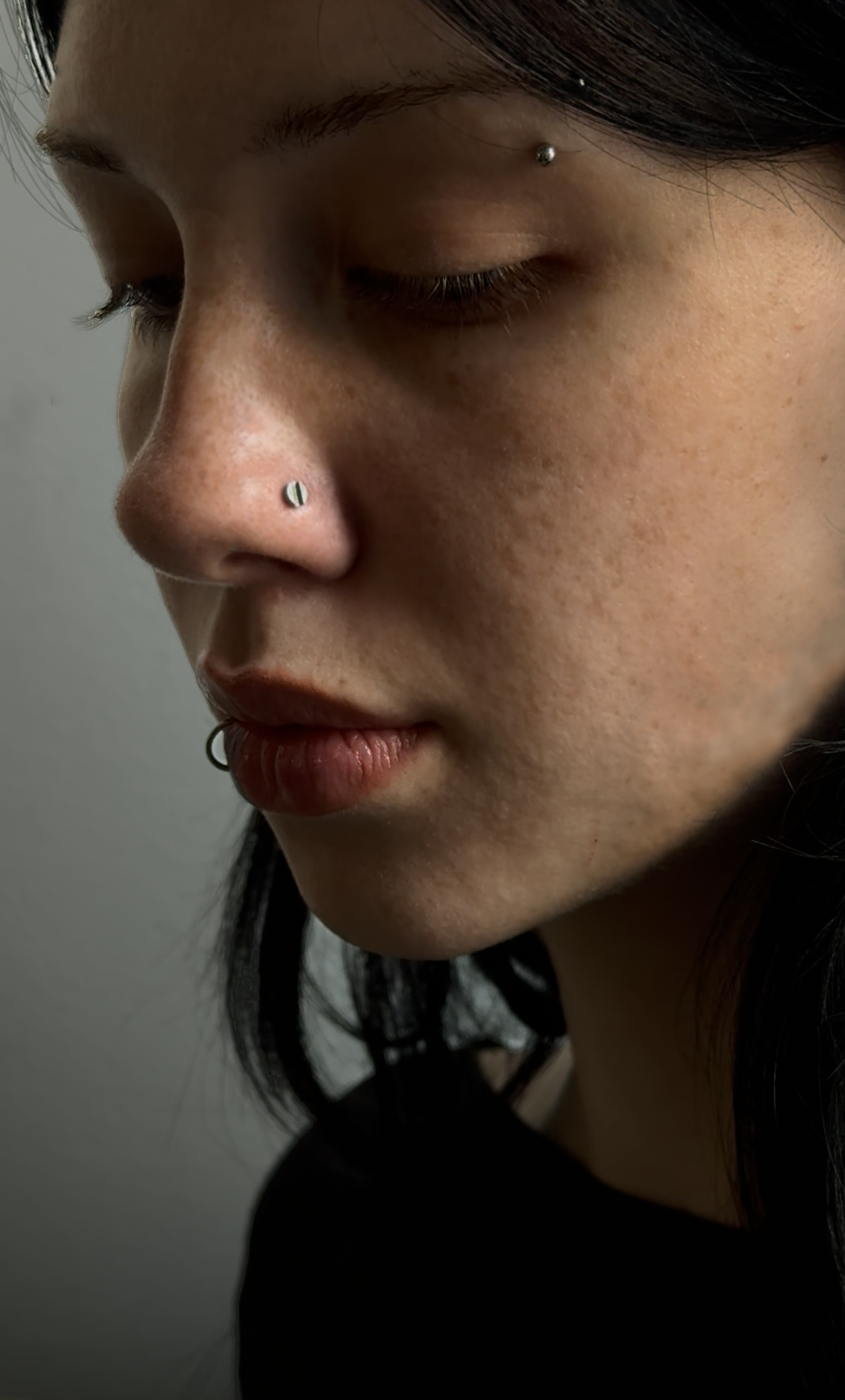 Screw Top Flatback Piercing Stud - Externally Threaded