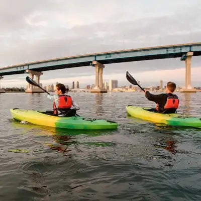 Lifetime Emotion Tide 103 Sit-Inside Kayak (Paddle Included)