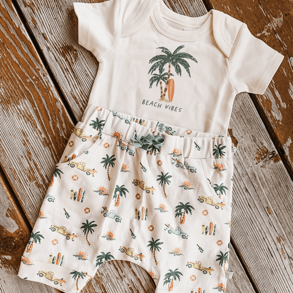 shorts | beach vibes