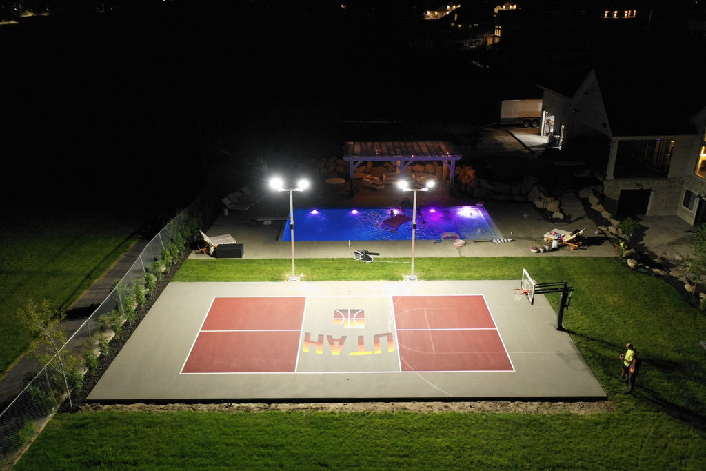 Dominator Basketball Court Light – Full Assembly