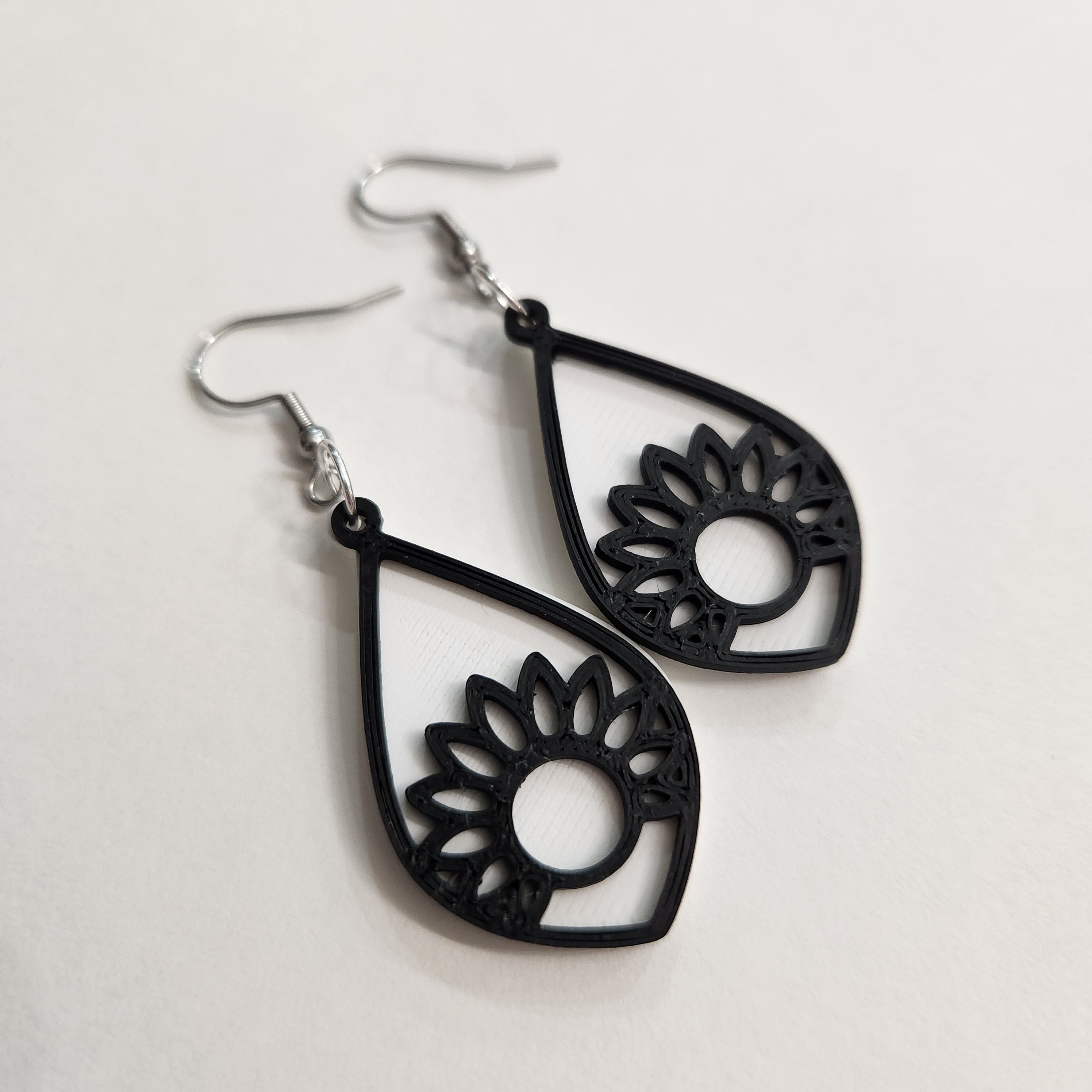Teardrop Sunflower Dangle Earrings