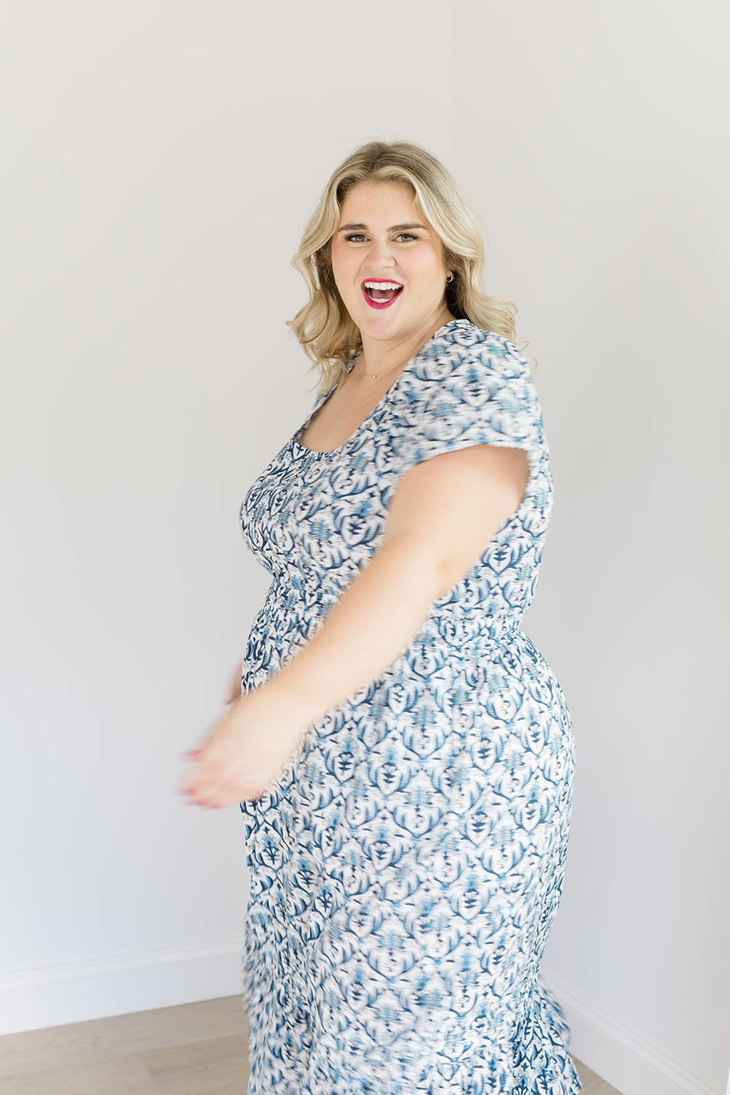 The Allison Dress in Navy Trellis