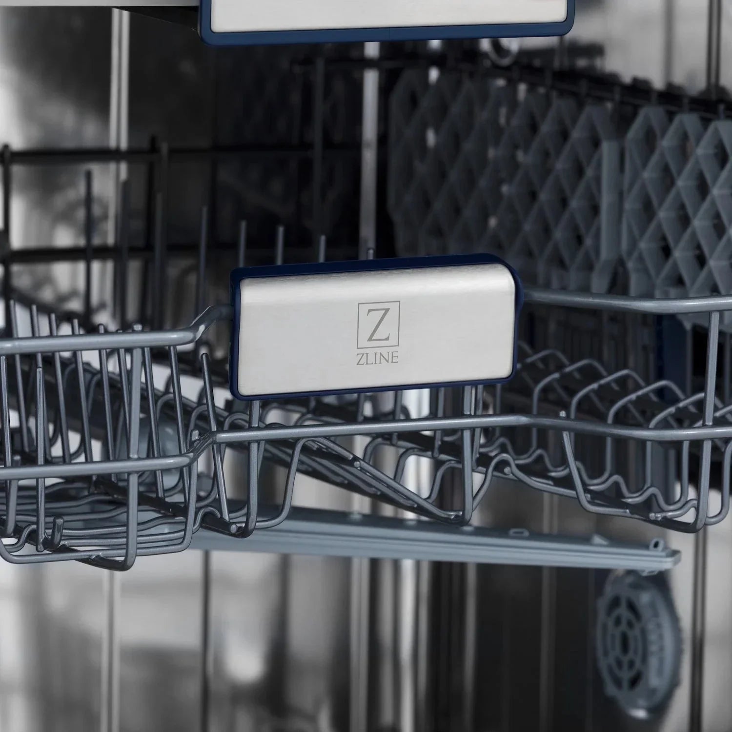 ZLINE 24" Autograph Dishwasher, White Door, Black Handle, DWVZ-WM-24-MB
